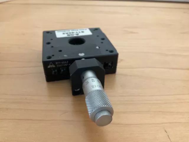 SURUGA SEIKI B11-60AZ X-Axis Cross Roller Guide Stage