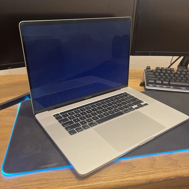 Apple MacBook Pro 16" (512GB SSD, Intel Core i7 9th Gen., 2.60 GHz, 16GB) Laptop
