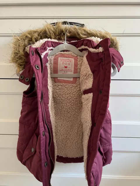 Girls Fat Face Sleeveless jacket  Age 4-5