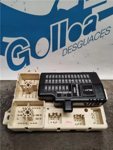 Couvercle De Moteur (culasse) Pour Jaguar S-Type X200 V6 2.5L Essence 147kw - Année 2005, Occasion