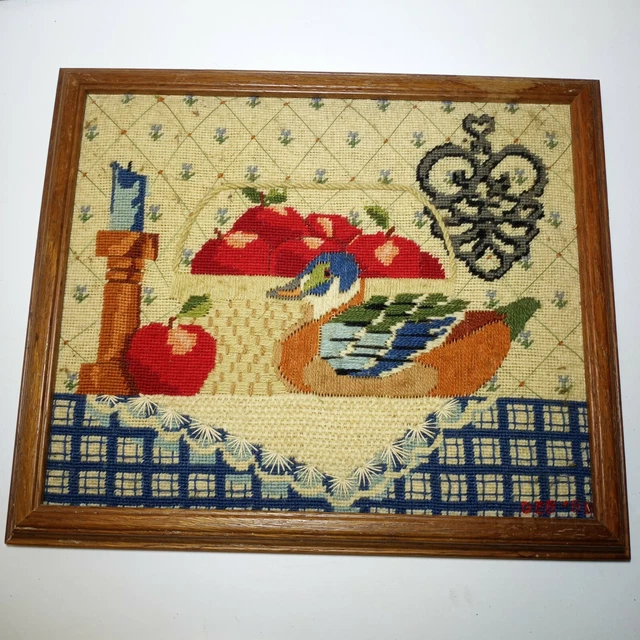 VTG 1986 Duck Apples Needle Embroidery Cross Stitch 16 "x 13.5" Shabby Chic EUC
