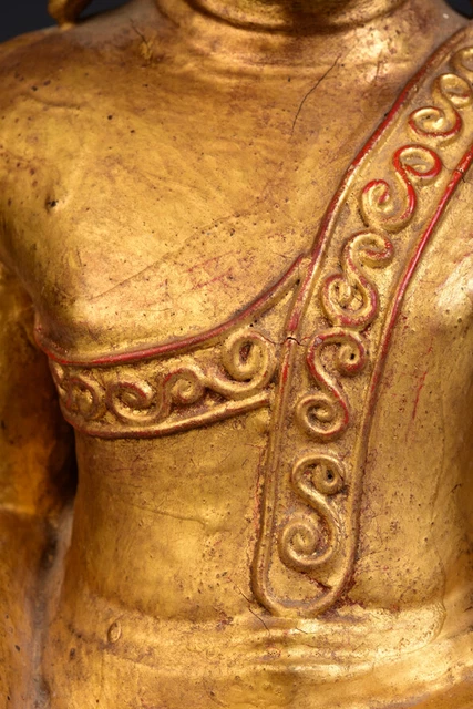 18th Century, Shan, Antique Tai Yai Burmese Wooden Seated Buddha 3