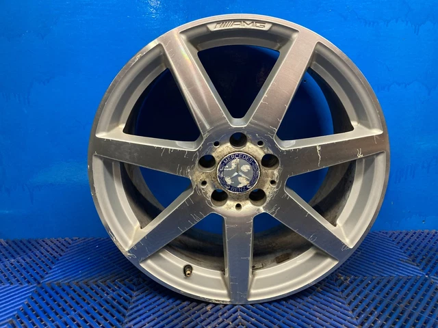 MERCEDES C CLASS AMG W204 Rear Alloy Wheel A2044019902 8.5Jx18 C897 £94 ...