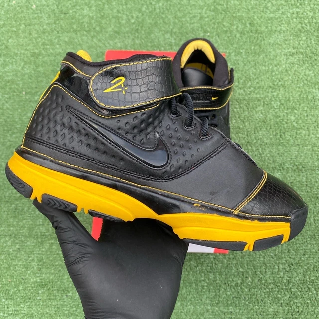 Scarpe kobe deals 2 uomo oro