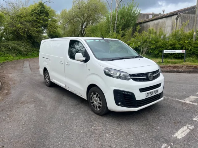 2019 69 VAUXHALL VIVARO Sportive LWB VAN , Aircon ,cruise,fsh EURO 6 ULEZ