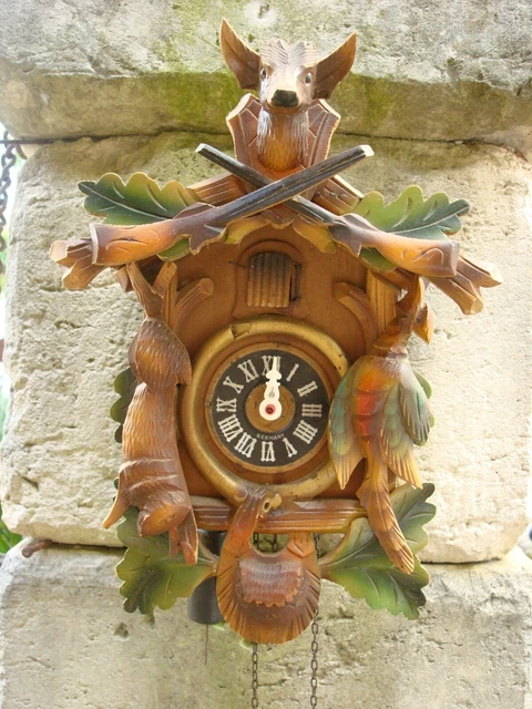 Orologio A Cucù Foresta Nera Tema Cacciatore Made In Germany ( 3 )