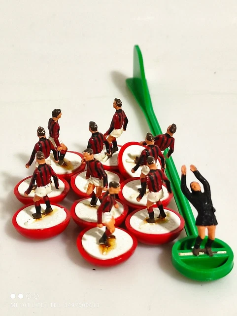 A large selection of Subbuteo table soccer .00 scale; to inc