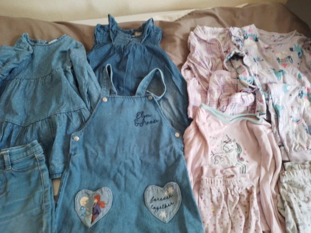 Bundle Girls 3 x Dresses 3 x Pyjamas 1 x Jeans Age 2-3 Inc Frozen Pinafore Dress