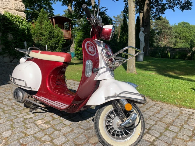 Rote Vespa Znen ZN50 QT-VES, nur 2354km, Bj. 07/2017, angemeldet, top Zustand!