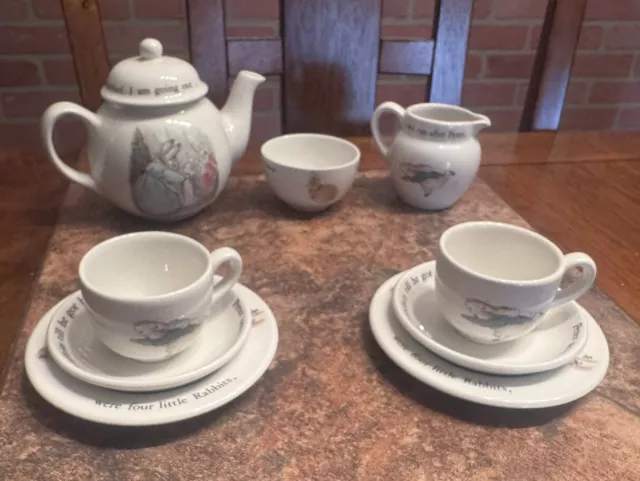 10 Piece Wedgewood Beatrix Potter Peter Rabbit Nursery Tea Set England