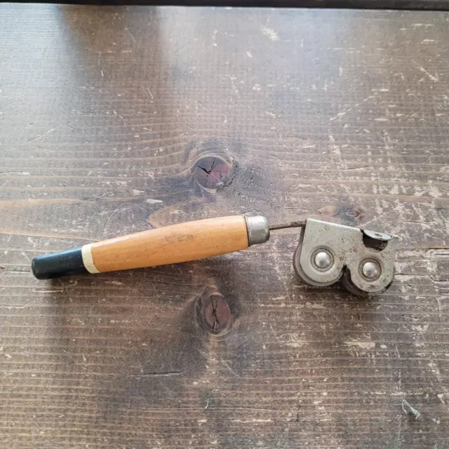 Early EKCO Vintage Pull Thru Knife Sharpener Wood Handle USA