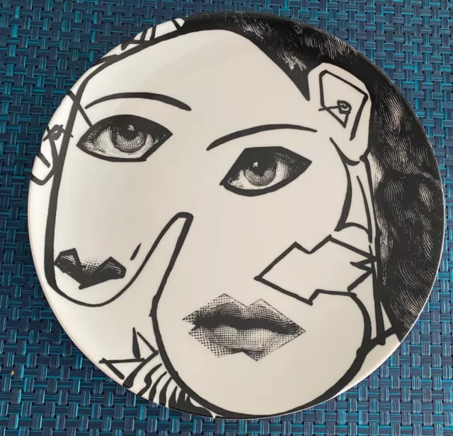 Fornasetti Tema & Variazioni Lina Wall Plate # 164, Picasso theme, New in Box Fornasetti Tema & Variazioni Lina Wall Plate # 164, Picasso theme, New in Box