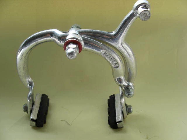 1 paire d'étriers de frein en alliage d'aluminium pour vélos avant et 1 paire d'étriers de frein en alliage d'aluminium pour vélos avant et