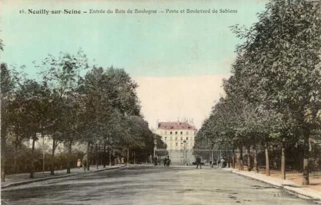 *10733 cpa Neuilly sur seine - entrance du Bois de Boulogne