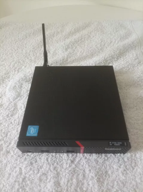 Mini PC Lenovo ThinkCentre Tiny M700 (Intel Core i5 6500T - 4 Go - 1 To)