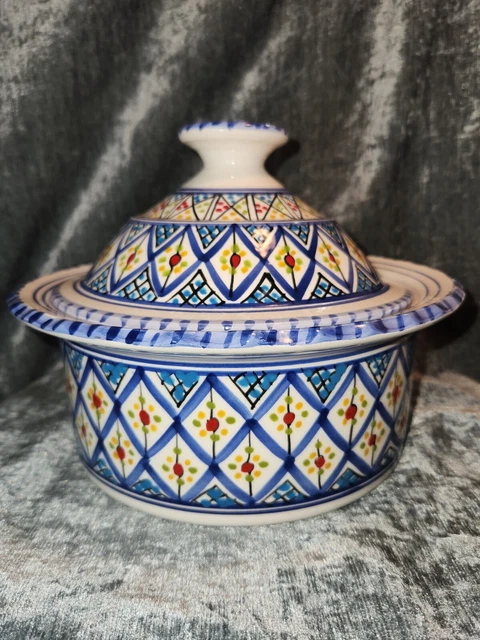 Tureen pintado a mano Tagine, Túnez