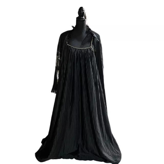 VINTAGE JOLIE TOO Black Peignoir Set Lace Dressing Gown Sleeveless ...