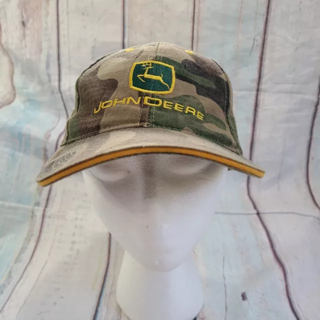 Sombrero camuflado John Deere