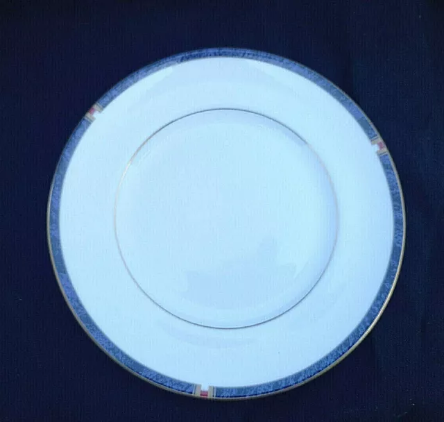 Royal Worcester Carina Bleu Rond Service Plat. Diamètre 31.8cm 31.8 CM