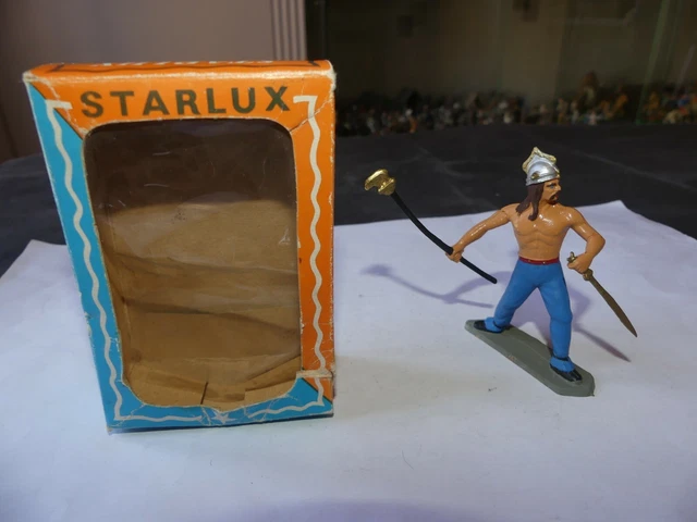 Soldat Gaulois Starlux - Porte-enseigne Au Combat - 1:32 (60mm) Antiquité