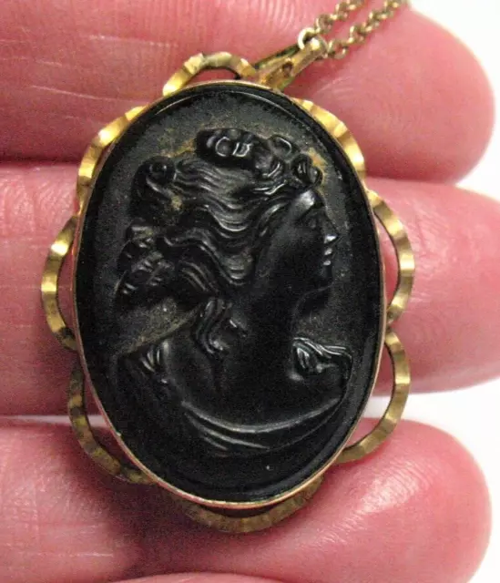 Krementz Gold Filled Black Glass Cameo Locket Necklace 17 Inches 8 Grams 2