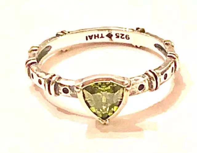 Sterling Silver Peridot Trillion Ring Birthstone Promise Silpada MOD NEW Size 7