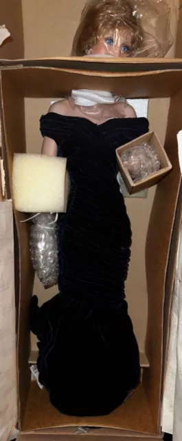 NIB Ashton Drake Portraits Of Diana Princess of Wales 19” Porcelain Doll W/COA