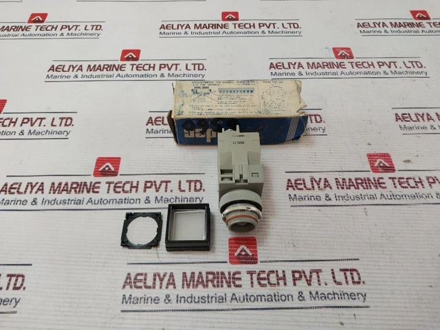 Idec UPQW1B16-W Indicator Pilot Light Control Unit 100/110V 50-60Hz