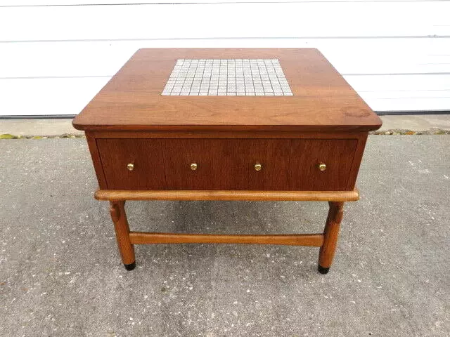 Vintage Mid-Century Danish Modern 1960s LANE Walnut Tile Top End Table w/ Drawer