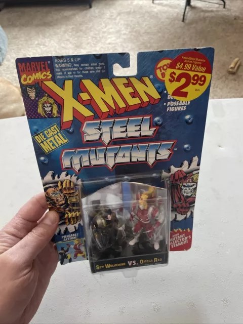 X-Men Steel Mutants Spy Wolverine vs. Omega Red 1994 Toy Biz Marvel 2