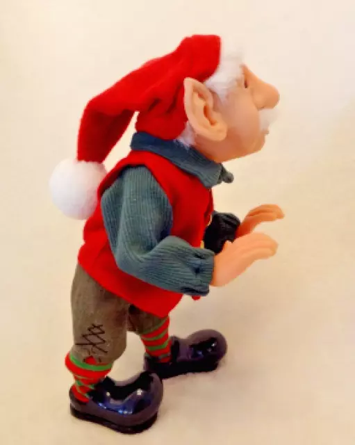 Zim's - The Elves Themselves "Dexter" Christmas Collectible 3