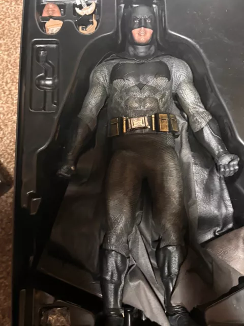 Hot giocattoli Batman V Superman Batman Dawn of Justice 2