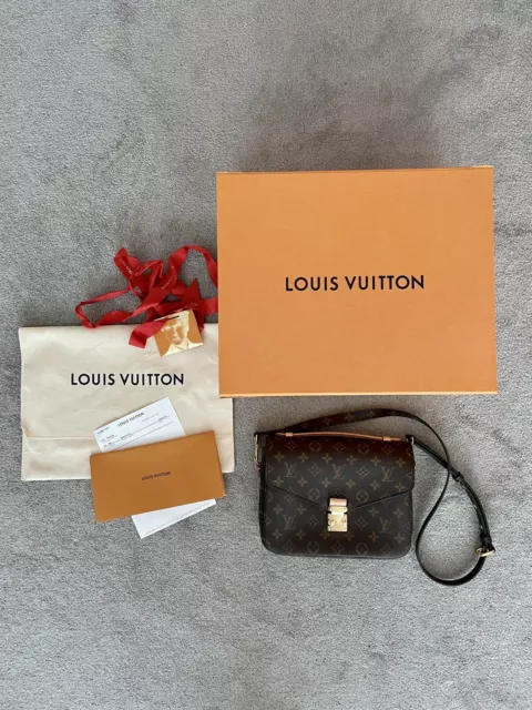 Louis Vuitton F/W19 Virgil Abloh Belt & Accessories - BAGAHOLICBOY   Handbags michael kors, Louis vuitton accessories, Louis vuitton mini bag