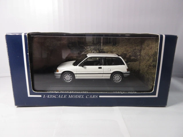 SAPI MODELS HONDA CIVIC 25i WHITE 1/43 - メルカリ