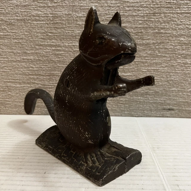 Vintage Heavy Cast Iron Squirrel Nutcracker Nut Cracker w/ Base 6" Rustic RARE