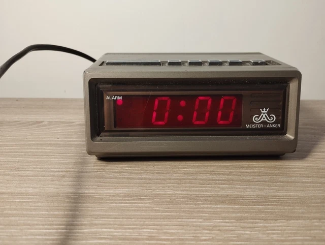 Radio Réveil Scott CX 48 – Digital LED, FM, Design Gordonovo – Orange – Fin XXe