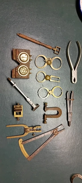 Ancien Outils Horloger Coffret Tour VENOT Rue du Temple PARIS