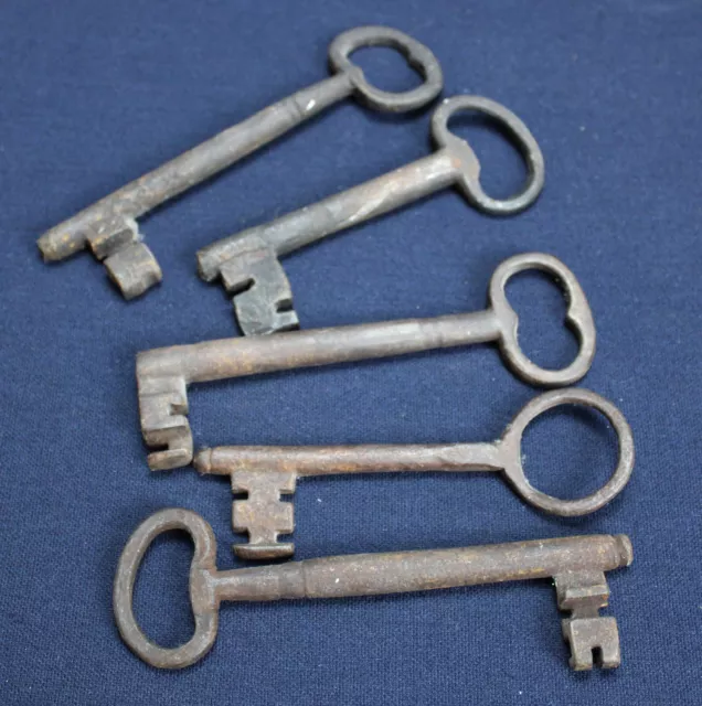 5x Schlüssel Eisen Schlüssel Antik Vintage Konvolut