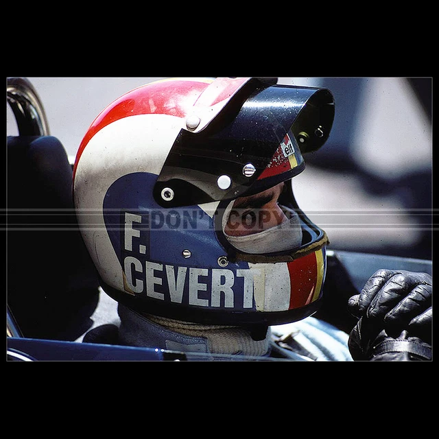 Franços Cevert after wnnng at Watkns Glen, the track that he ded 2