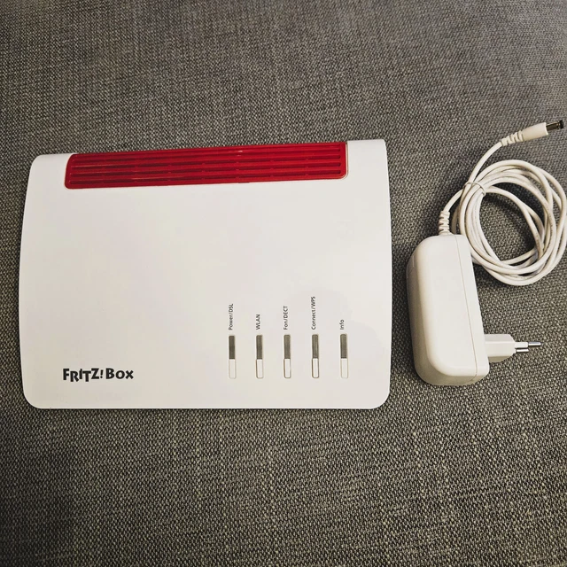 AVM FRITZ!BOX 7590 Wireless Router + Modem - Weiss (20002784) EUR 95,00 ...