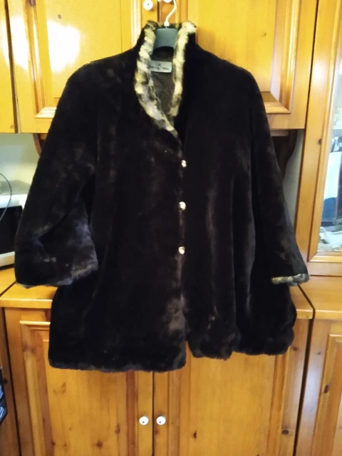 Eco Cappotto Di Pelliccia Donna Moda Taglia 44 Ottime Condizioni