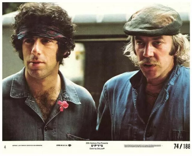 SPYS Original Lobby Card Donald Sutherland Elliott Gould headband Tweed Cap 1974