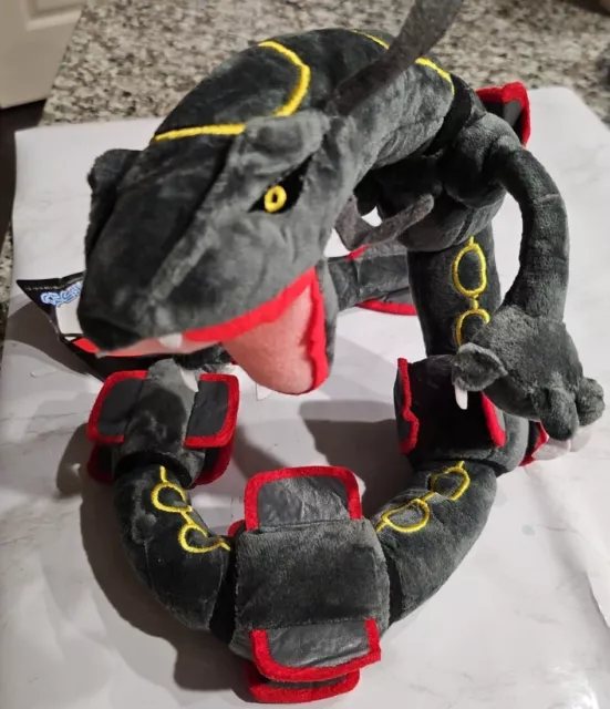 Finally got my Shiny Rayquaza! That was the only one that was missing from  my collection 😎 : r/pokeplush