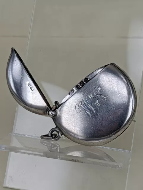1912 unusual moon shaped solid silver vesta fob case