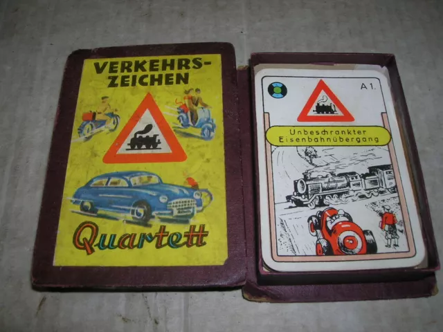 Altes Kartenspiel - Verkehrszeichen Quartett - SEHR SELTEN ca. 1940er Jahre