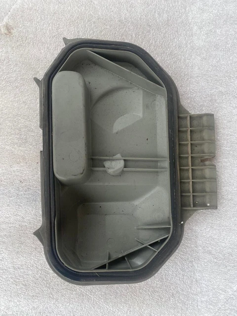 Couvercle D'ampoule De Phare Mercedes Benz W124 Côté Droit 1305239025