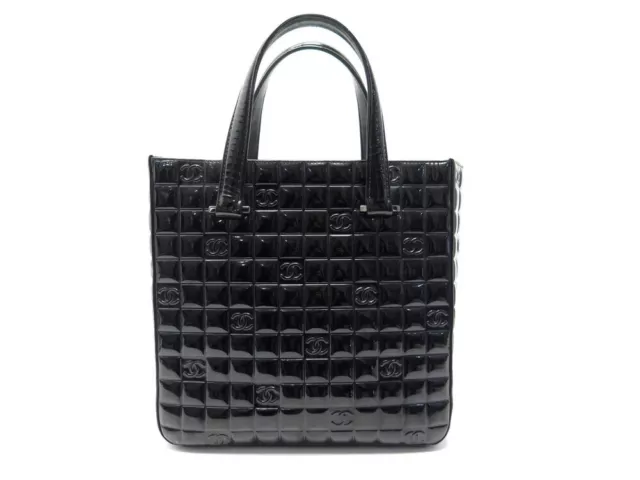 Sac A Main Chanel Cabas Cc Chocolate Bar Matelasse En Vernis Noir Tote Bag 6000€