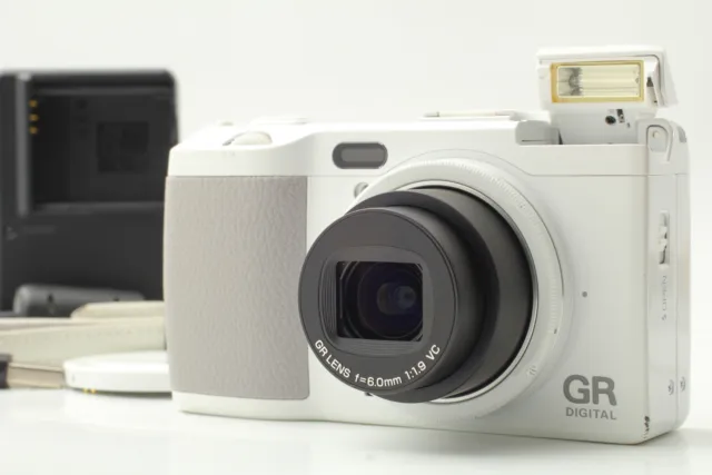 [Near MINT] RICOH GR DIGITAL IV 4 10.4MP Camera White Limited Edition From JAPAN