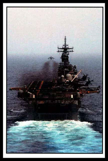 Postcard USS Kearsarge LHD-3