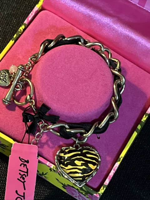 NEW WITH BOX Betsey Johnson Tiger Stripe Lucite Heart Bow Ribbon Bracelet